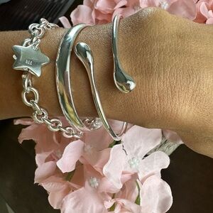 Sterling Silver plated  Bracelet Simple Glossy Open Water  drop Bangle